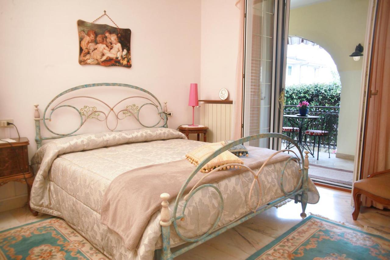 Villa Cecilia Bed And Breakfast チェッロレ エクステリア 写真